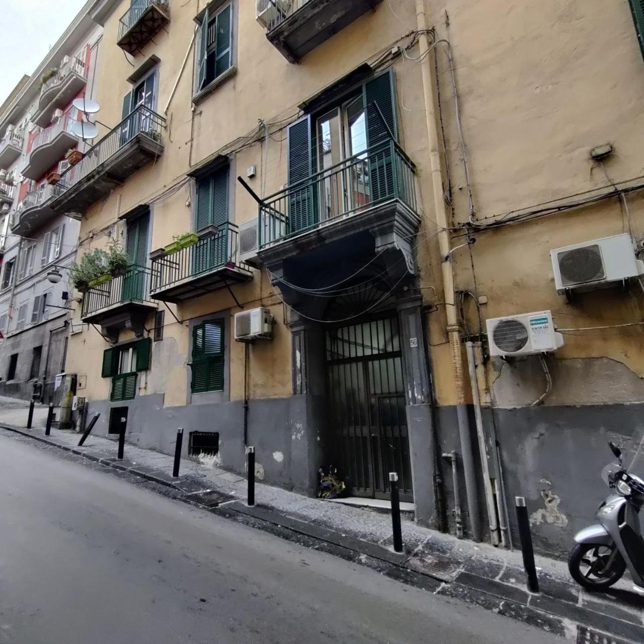 Il Salotto Di Napoli - Guest House ภายนอก รูปภาพ